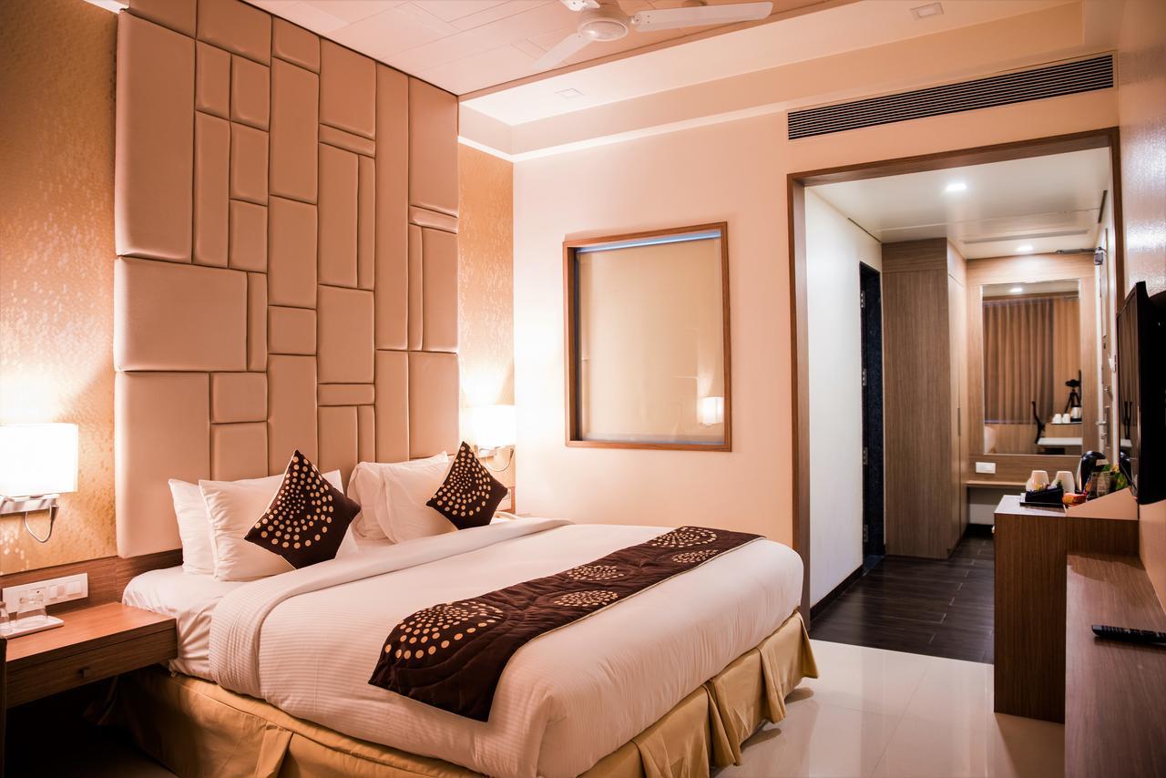 Hotel Grand Rio Nashik Ngoại thất bức ảnh