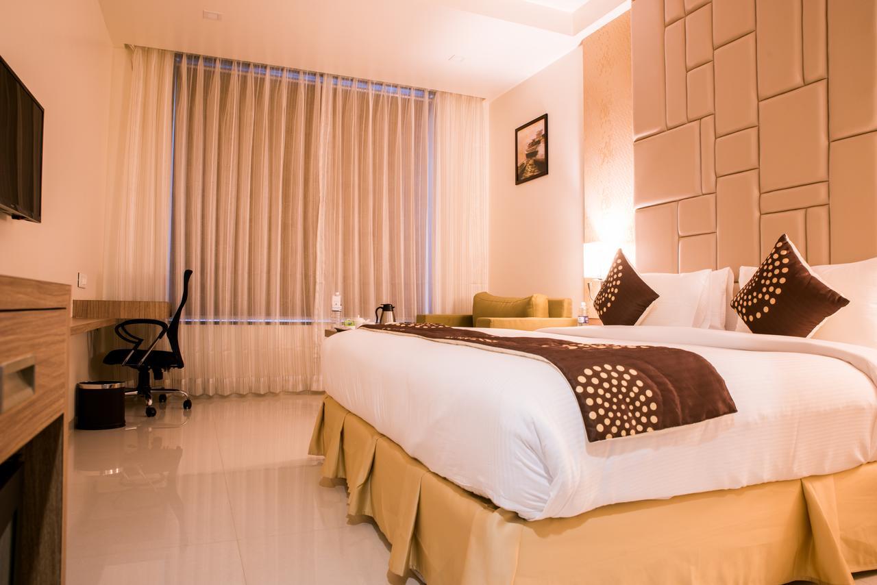 Hotel Grand Rio Nashik Ngoại thất bức ảnh